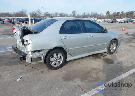 2003 Toyota Corolla S z USA, uszkodzony, nr VIN 1NXBR32E23Z082234